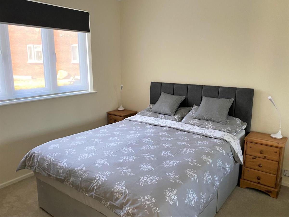 Apartamento Luxury Suntrap In Private Complex St Leonards Hastings Exterior foto