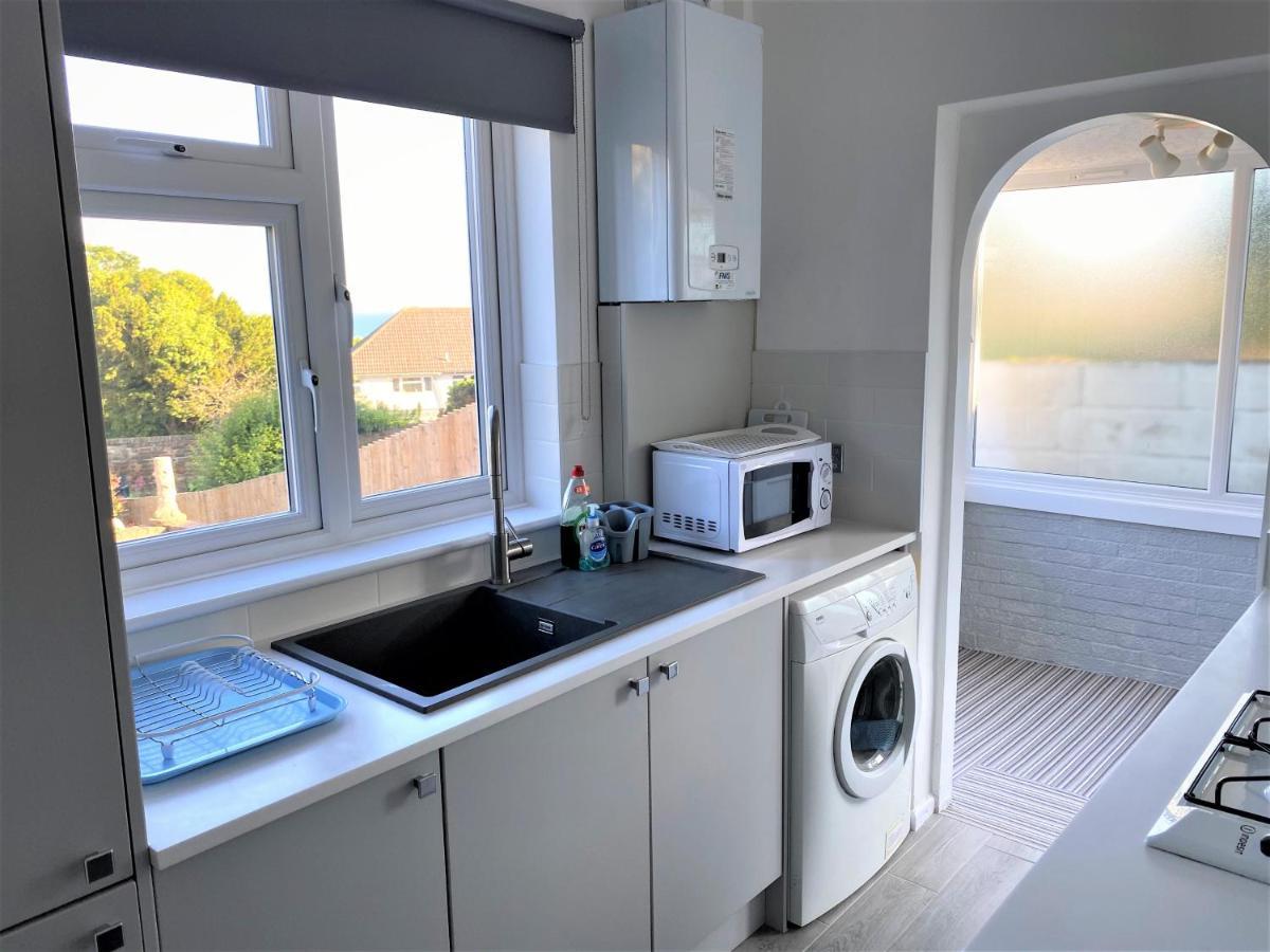 Apartamento Luxury Suntrap In Private Complex St Leonards Hastings Exterior foto